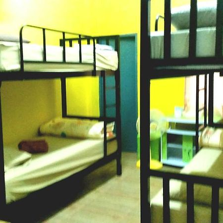 Yin Yang Guesthouse Csiangmaj Kültér fotó