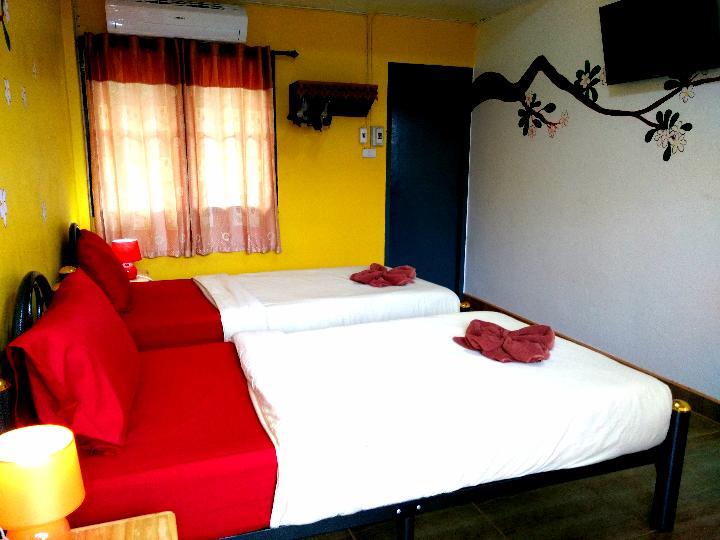 Yin Yang Guesthouse Csiangmaj Kültér fotó