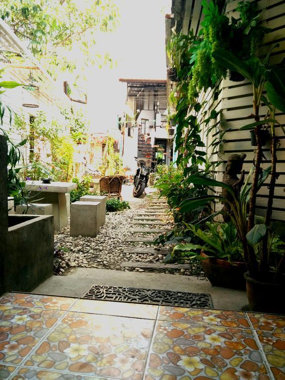 Yin Yang Guesthouse Csiangmaj Kültér fotó