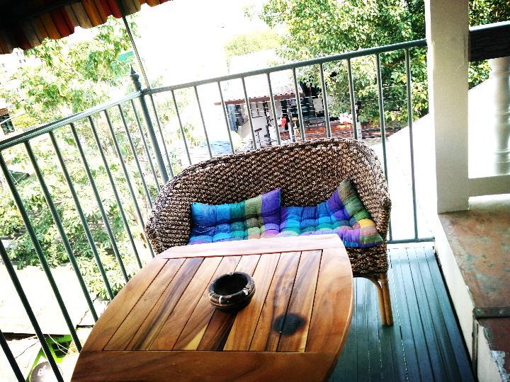 Yin Yang Guesthouse Csiangmaj Kültér fotó