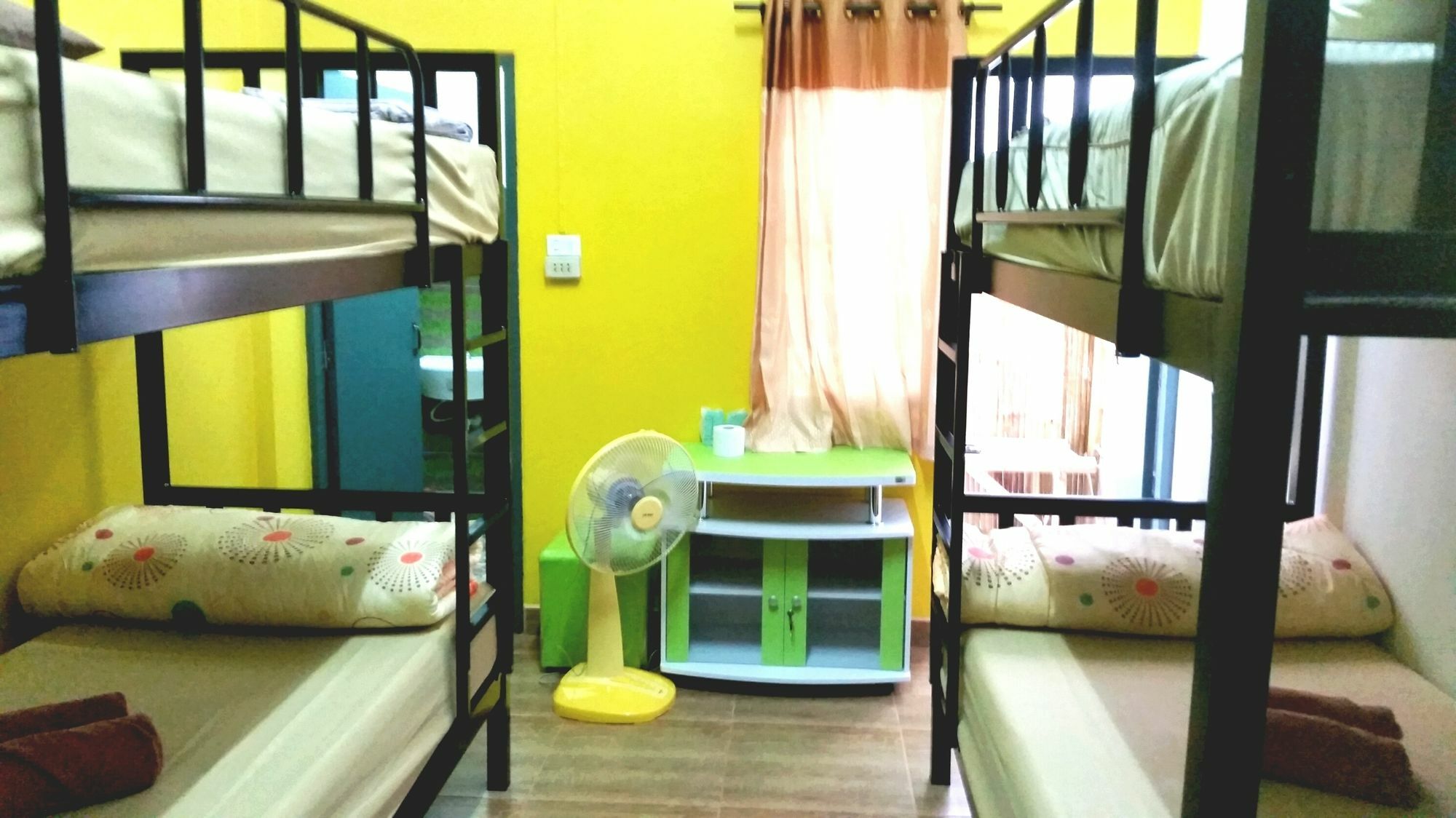 Yin Yang Guesthouse Csiangmaj Kültér fotó